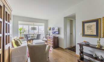 Imagem 3: APARTAMENTO AMPLO NO BATEL- MOBILIADO E REFORMADO, 2 QUARTOS, E GARAGEM COBERTA .. LINDO