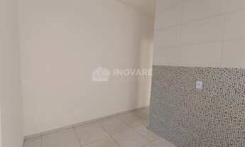 Imagem 7: AP37886L ALUGA SE APARTAMENTO TÉRREO PARQUE ESMERALDA
