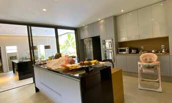 Imagem 7: Casa de condomínio a venda com 680m² com 5 suítes