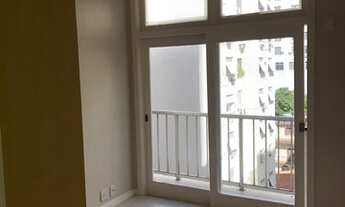 Imagem 7: ALUGO CONTRATO RESIDENCIAL 3 QUARTOS REFORMADO EM COPACABANA RUA CONSTANTE RAMOS. MEDE 94M