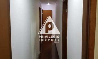 Imagem 7: Maravilhoso apartamento na tijuca com 115 m2 2 por andar 3 quartos, disponível para venda