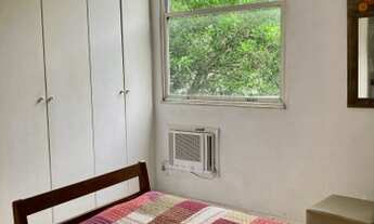 Imagem 7: Apto para venda tem 90 metros com 2 quartos (suíte) e 1 vaga