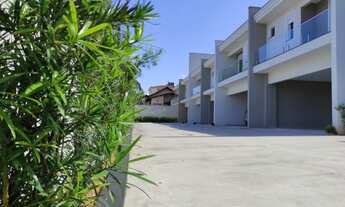 Imagem 5: Sobrado para venda possui 142 metros quadrados com 3 quartos em Saguaçu - Joinville - SC