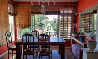 Imagem 2: CASA EM SANTA TERESA, 5 NÍVEIS, VAGA EM BOX