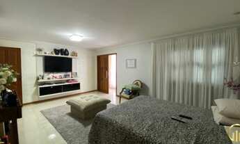 Imagem 6: Casa Alto Padrão em Manguinhos