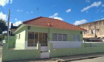 Imagem: LM Vende graciosa casa com terreno área