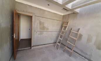 Imagem 2: Sobrado novo no bairro de Santa Terezinha