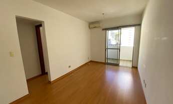 Imagem 2: Apartamento para venda possui 99 metros quadrados com 2 quartos em Centro - Juiz de Fora
