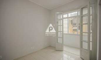 Imagem: KitnetConjugado à venda, 1 quarto, Centro