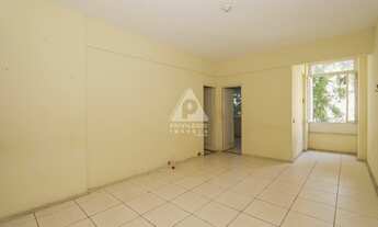 Imagem: Apartamento à venda, 3 quartos, Catete