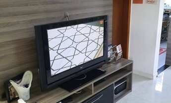 Imagem 5: Linda casa com 02 Dormitórios / 2 vagas de garagem / 86 m2