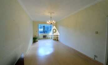 Imagem 5: 3 quartos, dependência completa, vaga alugada