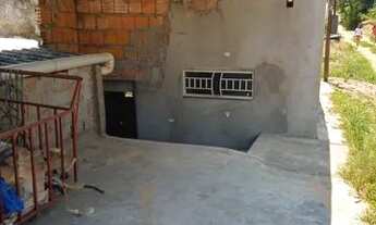 Imagem 4: Vendo Casa com 2 dormitórios