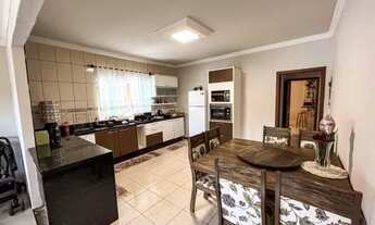 Imagem 2: Casa para venda possui 100 metros quadrados com 2 quartos em Rau - Jaraguá do Sul - SC