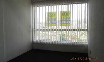 Imagem 4: Apartamento no Bairro Partenon com 60 m², 2 dormitórios, sala de estar, cozinha, banheiro