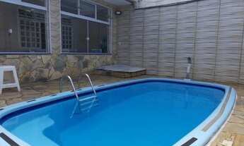 Imagem 4: CARNAVAL - Linda casa térrea próximo a praia com piscina contendo 03 dorms (um com suíte