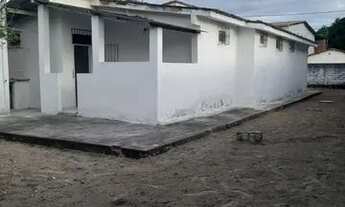 Imagem 5: Casa para aluguel possui 300 metros quadrados com 3 quartos em Juracy Magalhães - Alagoinh