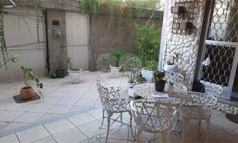 Imagem 1: Casa com piscina na Vila da Penha. [VP