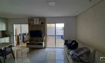 Imagem 2: Térrea para venda com 110 metros quadrados com 2 quartos em Vila Cecília - Mogi das Cruzes