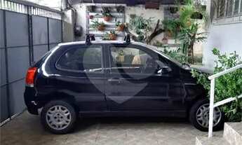 Imagem 2: Casa em Rocha Miranda, com terraço. [VP