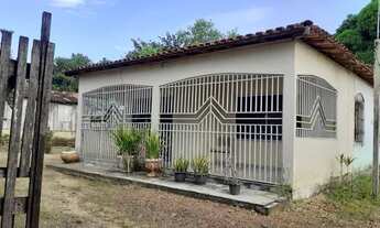 Imagem: Vendo casa grande com terreno espetacular!