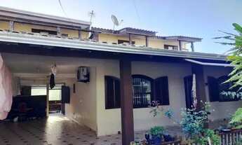 Imagem: Casa ampla com 05 dormitórios- Matinhos/PR