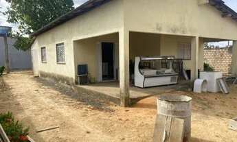 Imagem 3: E - A venda em excelente localização