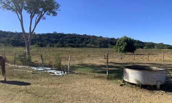 Imagem 3: Haras 11ha,casa sede inacabada, casa caseiro, rio nos fundos, galpão, Sete Lagoas