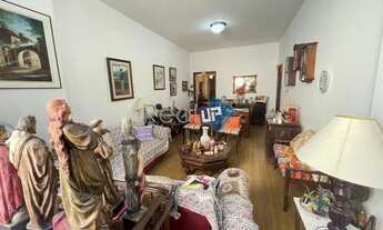 Imagem: Apartamento de 2 Quartos em Copacabana