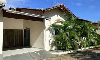 Imagem 3: Excelente casa riquíssimo em armários moderno no Jd. Imperial