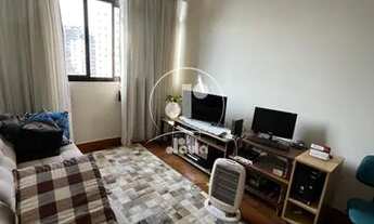 Imagem 6: Apartamento com móveis planejados, ao lado da avenida Portugal com três dormitórios e duas