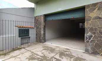 Imagem 2: EXCELENTE Loja com 100m², 2 banheiros, piso cerâmico, estacionamento na frente, portão aut