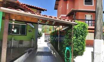 Imagem 6: Excelente casa com 3 dormitórios à venda, 228 m² por R$ 650.000 - Várzea das Moças - Niter