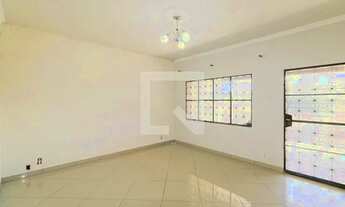 Imagem: Casa para Aluguel - Campo Grande, 3 Quartos