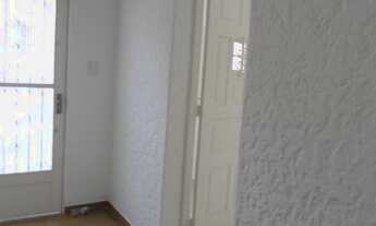 Imagem 2: Casa de vila para aluguel tem 61 metros quadrados com 2 quartos em Piedade - Rio de Janeir