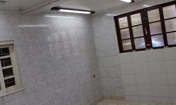 Imagem 2: Terreno com duas casas em alvenaria