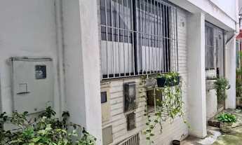 Imagem 2: ALUGUE Icarai Casa Vila, um sonho c/antigamente 60,00m² Sala/quarto - Niterói - RJ