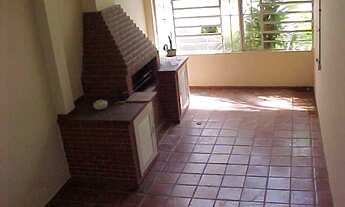 Imagem 6: Casa com 454 m² de área privativa 5 dormitórios(2 suites),bairro Higienópolis, 2 lareiras