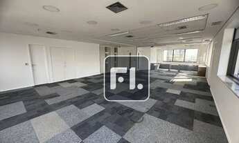 Imagem 3: Conjunto, 360 m² - venda por R$ 4.700.000,00 ou aluguel por R$ 44.206,00/mês - Itaim Bibi