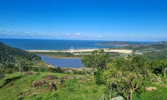 Imagem 2: Casa com 3 quartos em meio a natureza