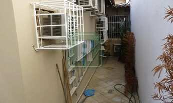 Imagem 3: Casa para Locação em Niterói, São Francisco, 4 dormitórios, 1 suíte, 3 banheiros, 2 vagas