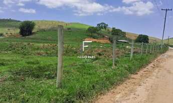 Imagem 3: Fazenda para Venda em Silva Jardim, Cesário Alvin, 2 dormitórios, 1 banheiro, 2 vagas