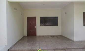 Imagem 4: VILA SANTO ANTONIO - CASA RESIDENCIAL 2 DORM.C/AE 1 C/BANH.PRIVATIVO, GARAGEM