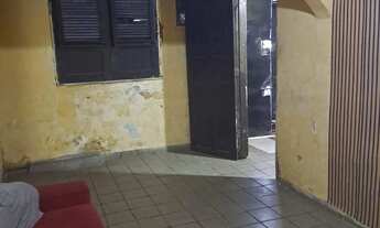 Imagem 4: Vendo essa casa ou troco locazada no bequimao em frete da unida mista..ou troco em outra