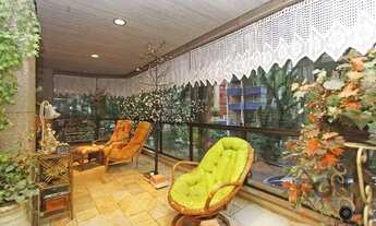 Imagem 2: Apartamento com 315 metros quadrados com 3 quartos no bairro Petrópolis - Porto Alegre - R