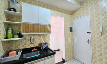 Imagem 3: Apto na quadra do mar, elevador, portaria 24 hrs, com vista lateral para o mar na Praia do