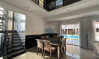 Imagem 6: Casa com 4 suítes para locação no Golf Village - Granja Viana