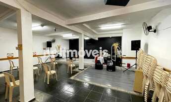 Imagem: Casa com 4 Imóveis independentes à venda