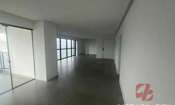 Imagem 6: Sacada com vista para o Mar na Meia Praia