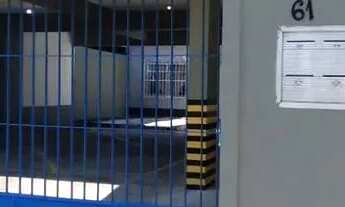 Imagem: Apartamento Amplo em Vista Alegre, 02 Quartos